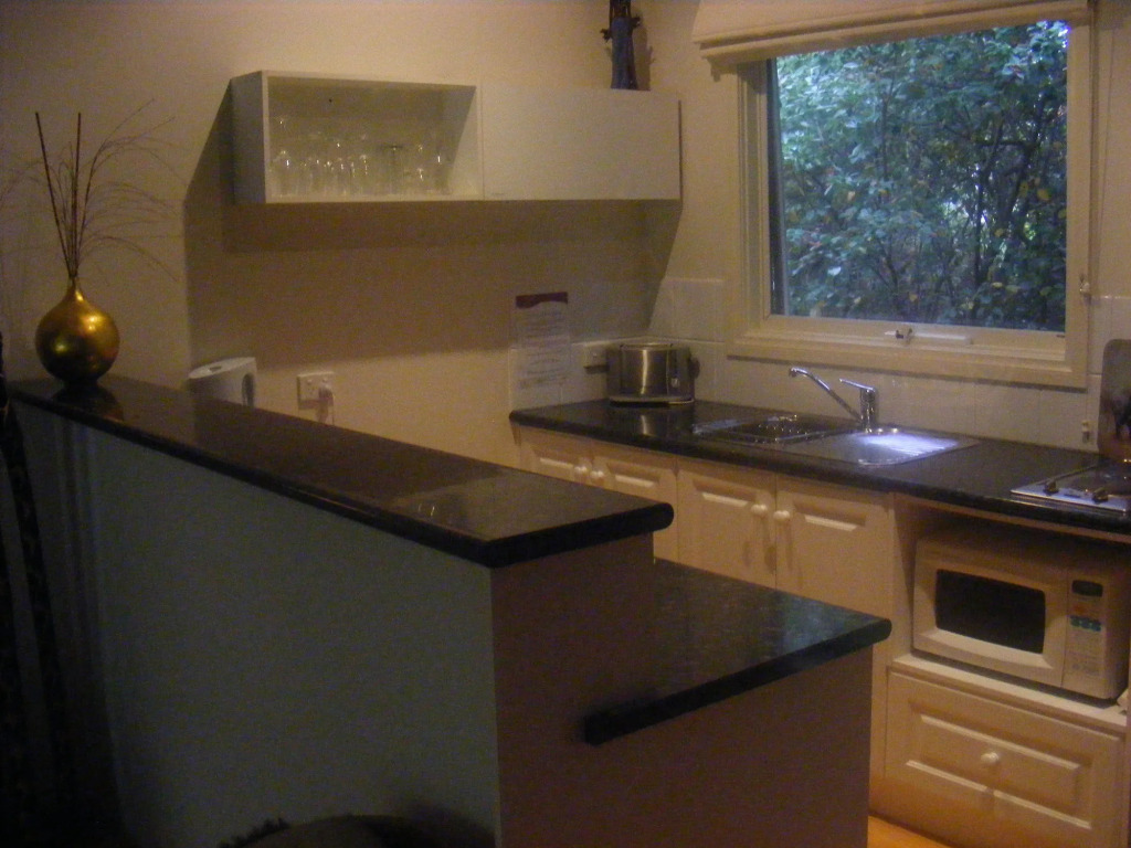 Weeroona Bed And Breakfast