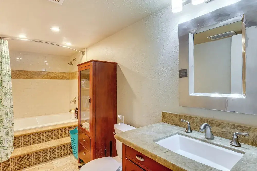 Game Room + Pet-friendly Yard! Family Phoenix Gem