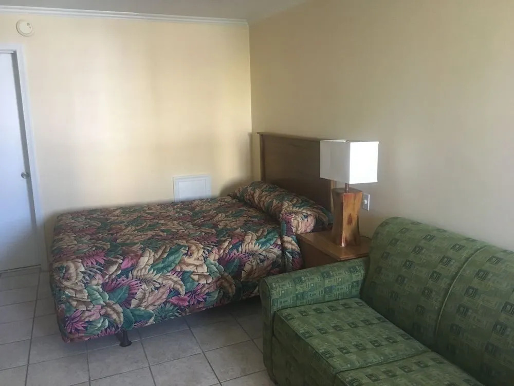 Ocean Cove Motel