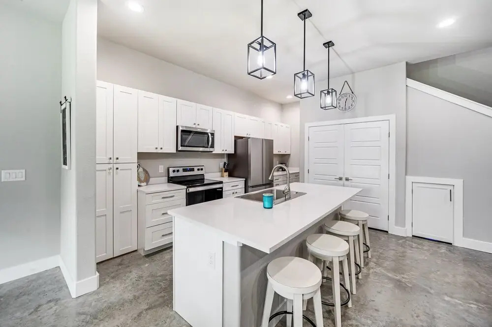 Canyon Lake Home w/ Private Deck: 5 Mi to Marina!, Canyon Lake