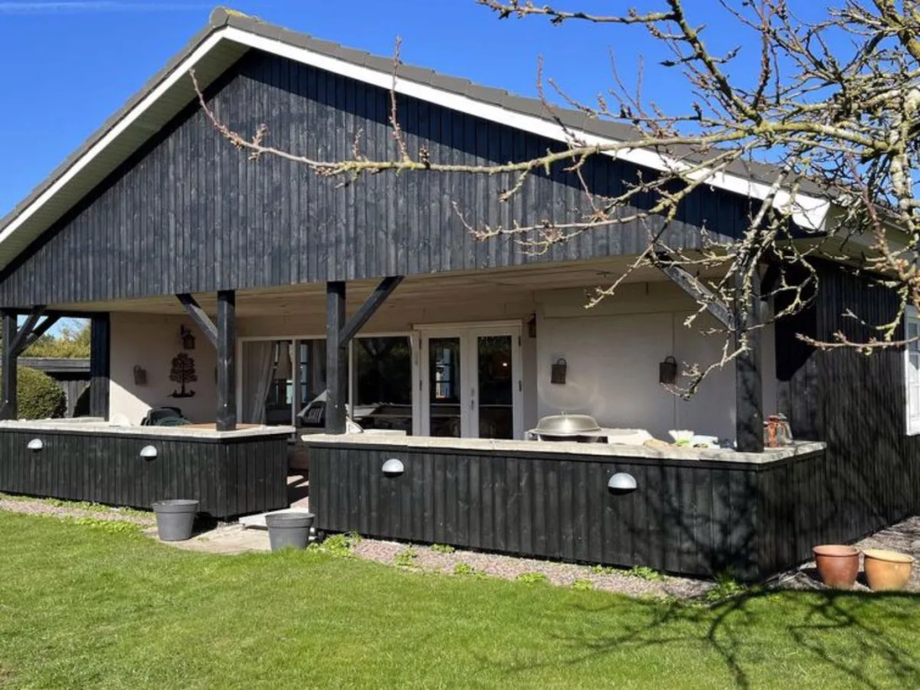 "Pär" - 250m from the sea in Lolland, Falster and Mon
