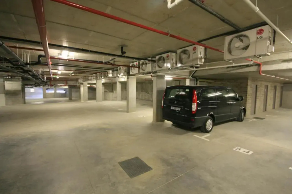 The Crystal Luxury Serviced Apartments