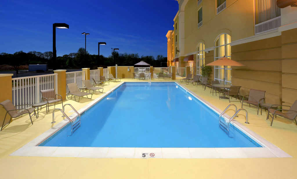 Hampton Inn & Suites Scottsboro