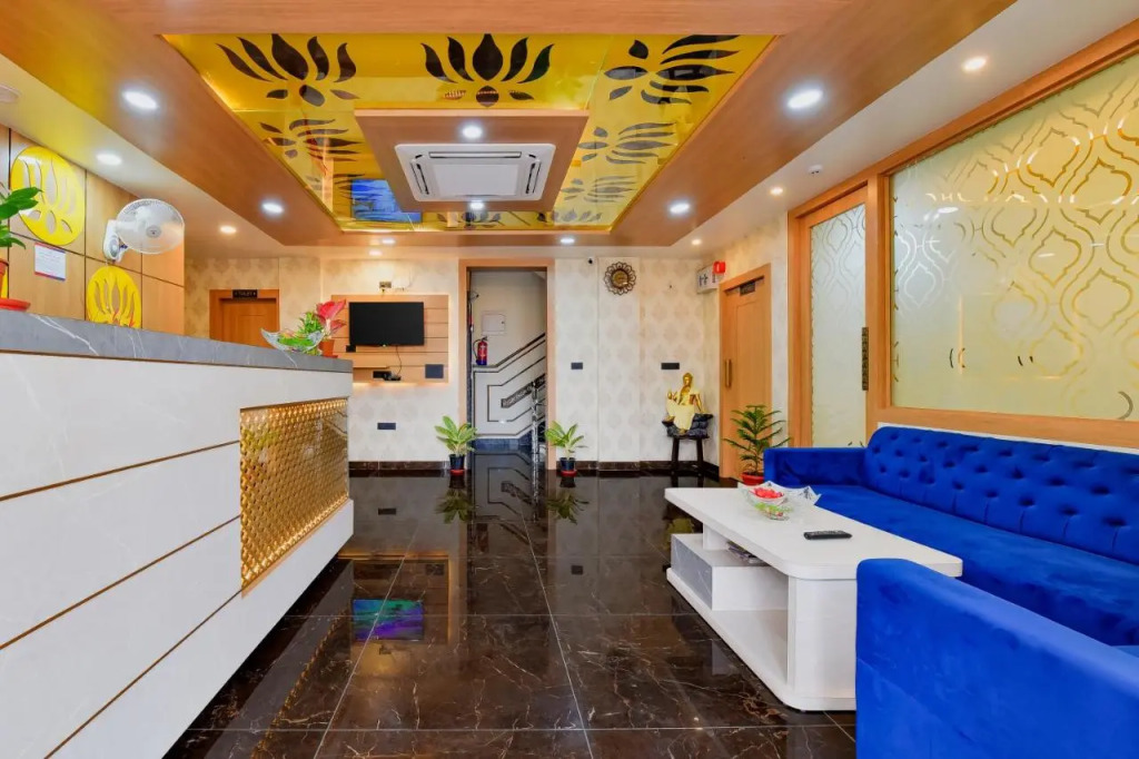 Hotel Purple Orchid