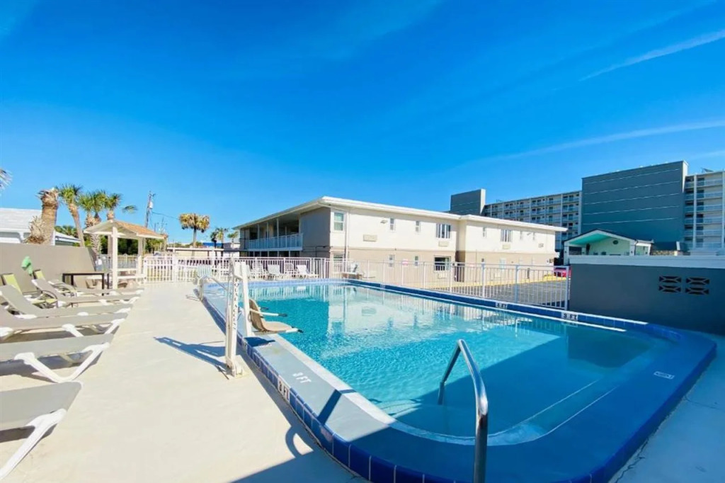 A 1 A Super Inn
