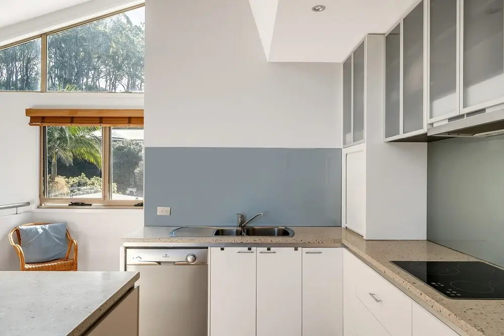 3-bed Seaside Serenity Escape at Long Beach