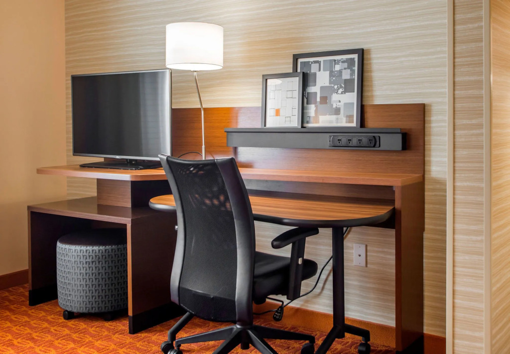 Fairfield Inn & Suites Waterloo Cedar Falls
