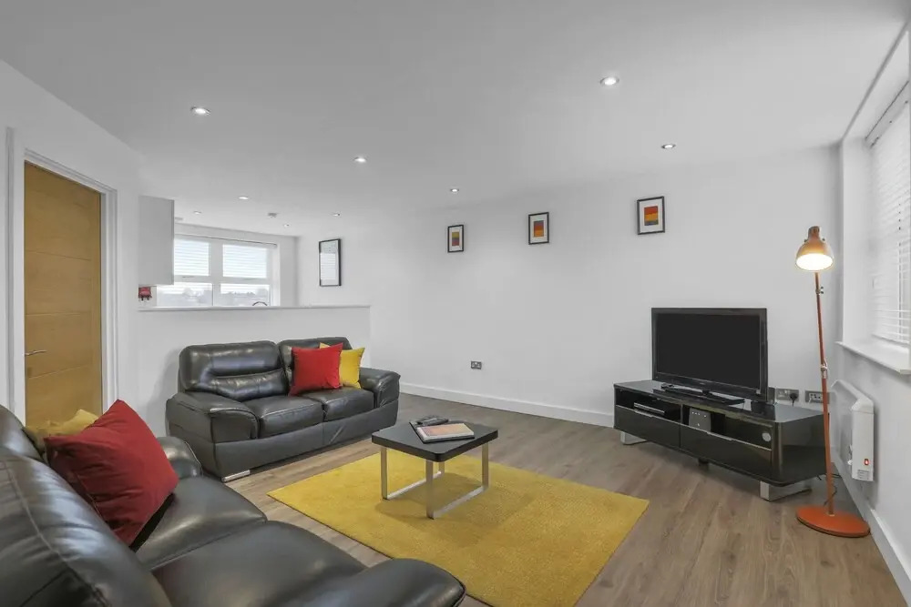 UR STAY - Jewellery Apartments