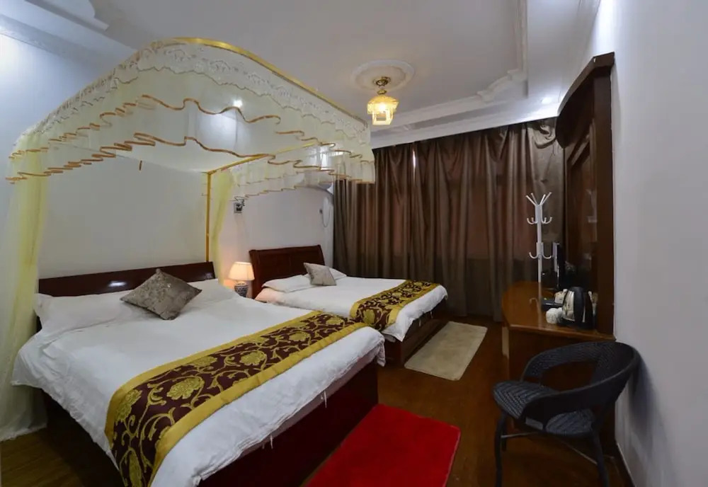 Wuzhen Pomegrante Garden Hotel
