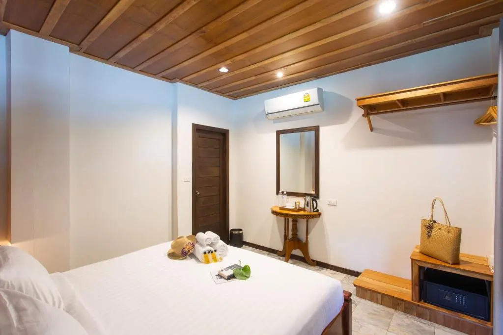 Koh Tao Relax Freedom Beach Resort