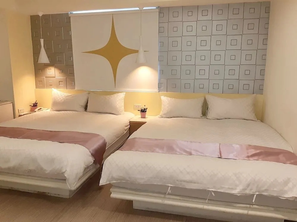 Travel Young Hotel