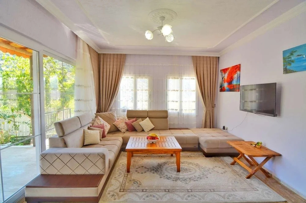Villa Sahra