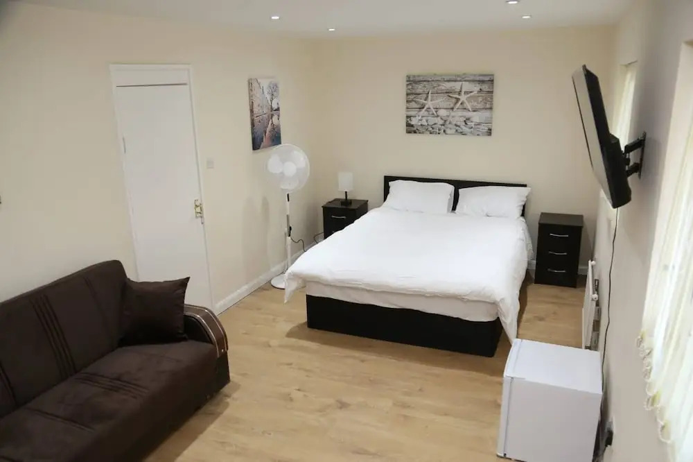 Room in House - Aa Guest Room4