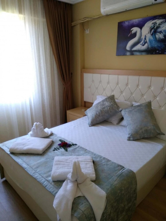 Convenient Hotel Room near Beach in Kusadasi