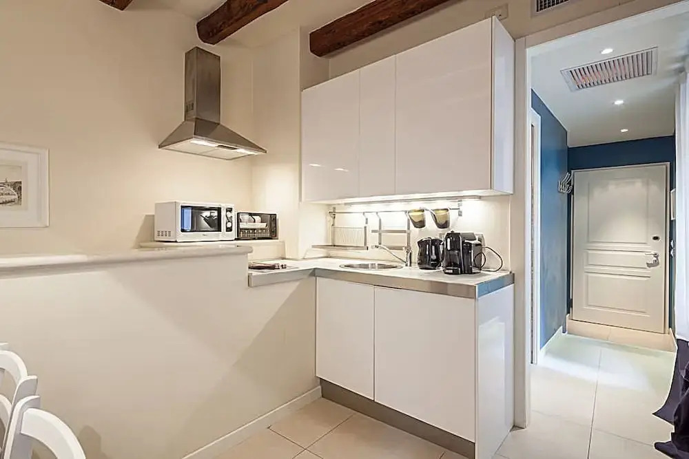 Flats4Rent Casa Romeo 2