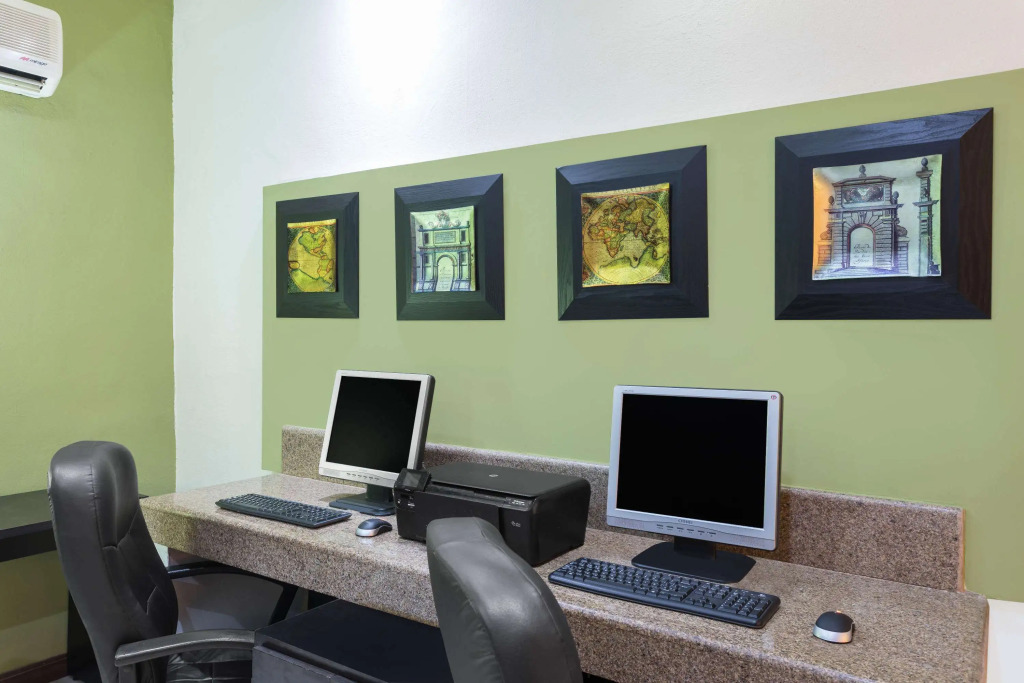 Wyndham Garden Obregon
