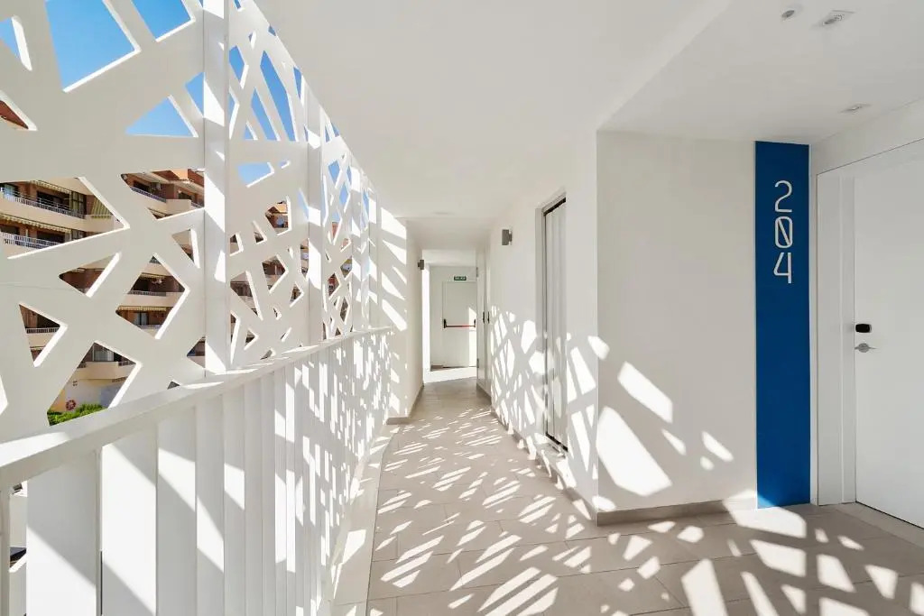 Carihuela Suites