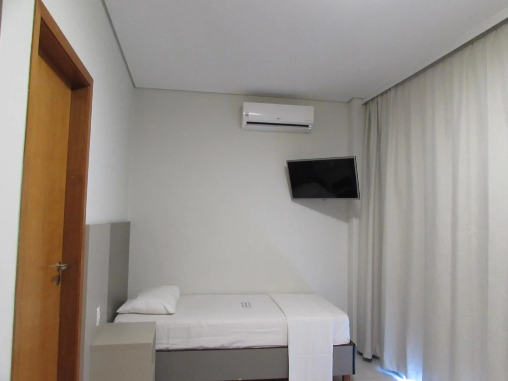 Hotel Urbis a 10 minutos Rua 25 de Março, Brás,Bom Retiro,a 2 minutos do Mirante Sampa Sky
