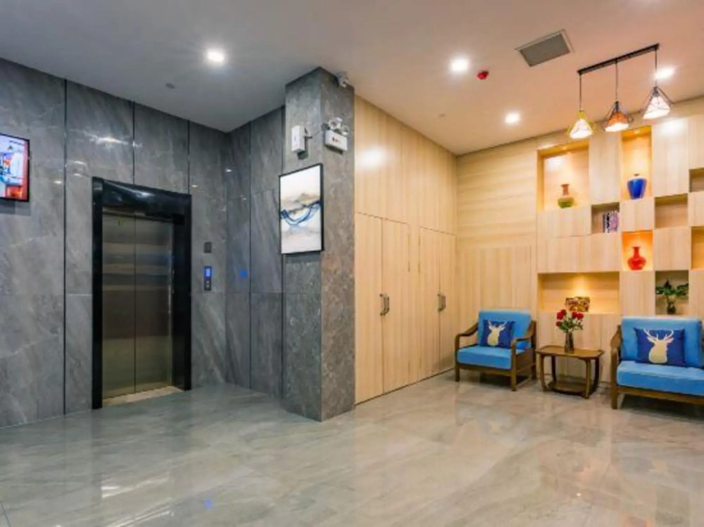 U Trip Hotel (Guilin Lingui Wanda Plaza Municipal Government Store)