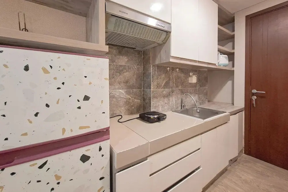 Pleasant Studio Apartment Parkland Avenue