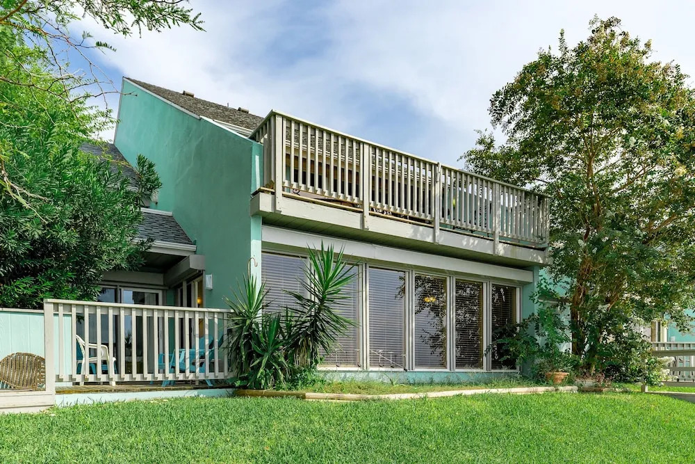 Waterfront 3BR Condo w/ Dock by RedAwning
