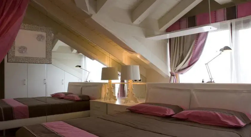 Royal Suite Home