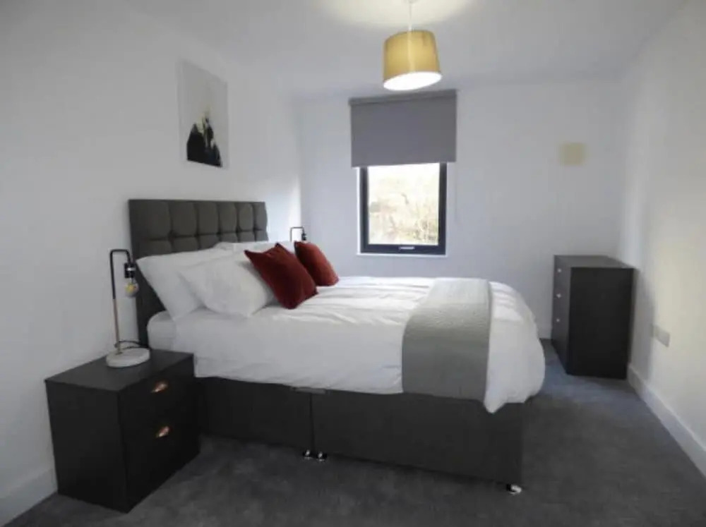 Luxury 1-bedroom Apartment With Free Parking