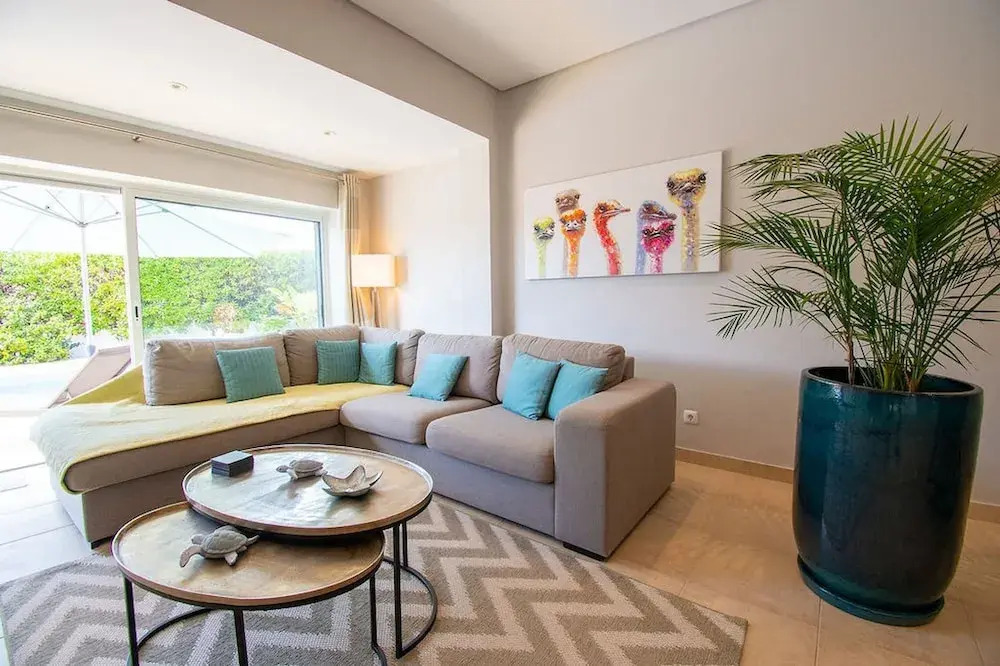Casa Ana Superbly Renovated With Heated Private