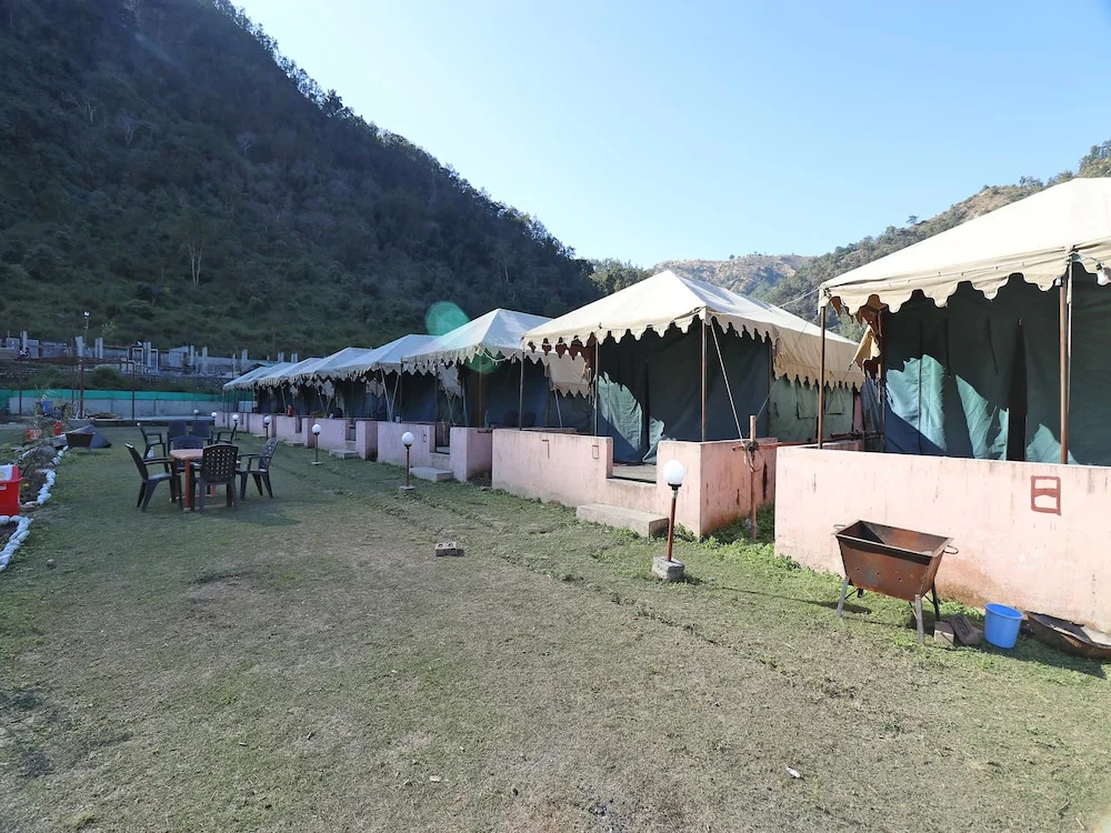 OYO 26673 The Royal Rishikesh - Campsite