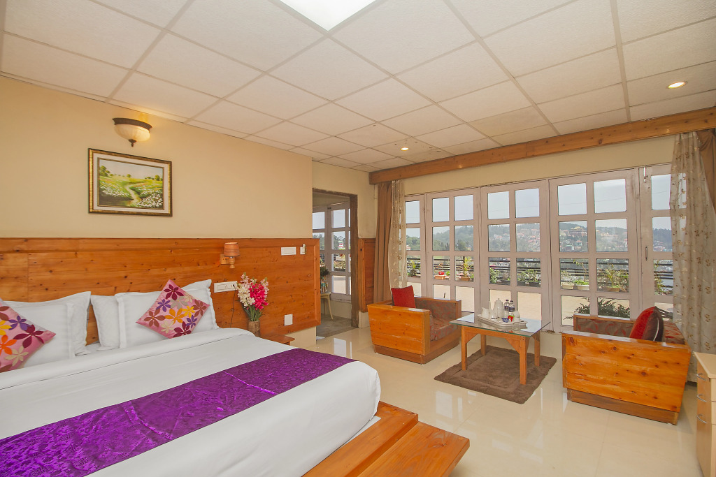 Mount Queens Hill Resort & Spa