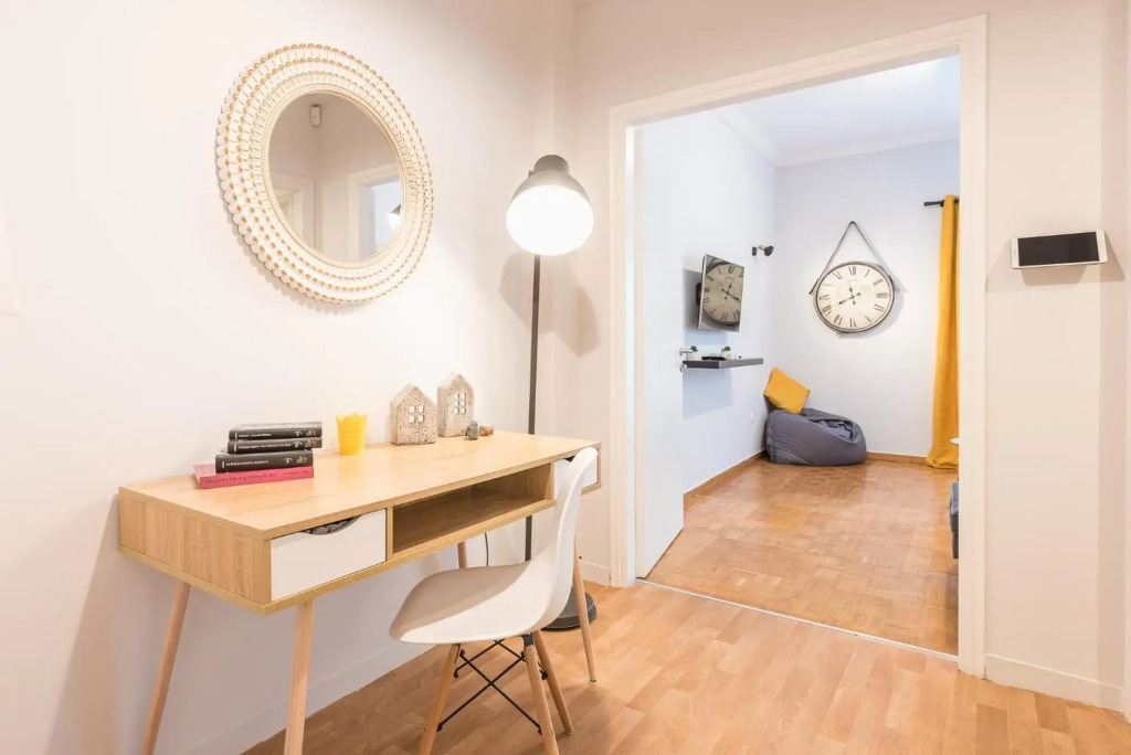 Gorgeous & Modern Apartment at Ampelokipi Metro Station