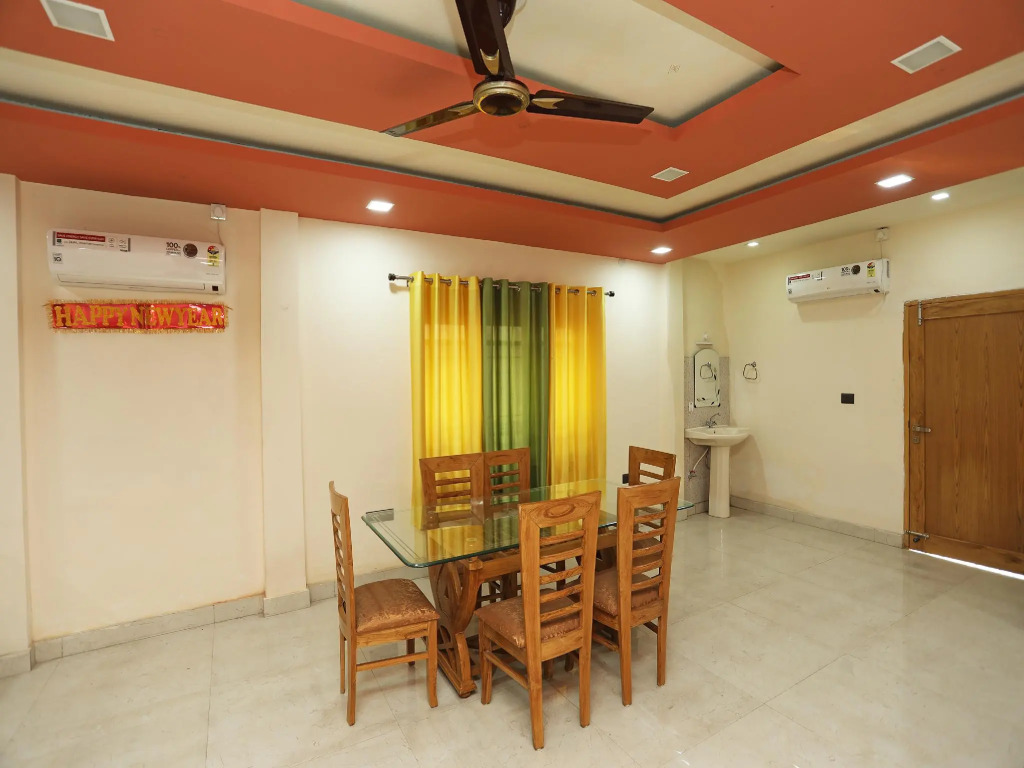 OYO 28000 Hotel Shivay Residency