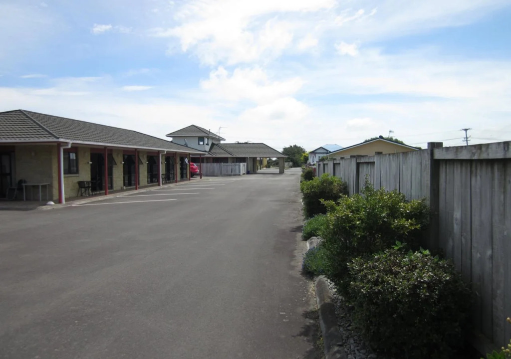 Kiwi Court Motel