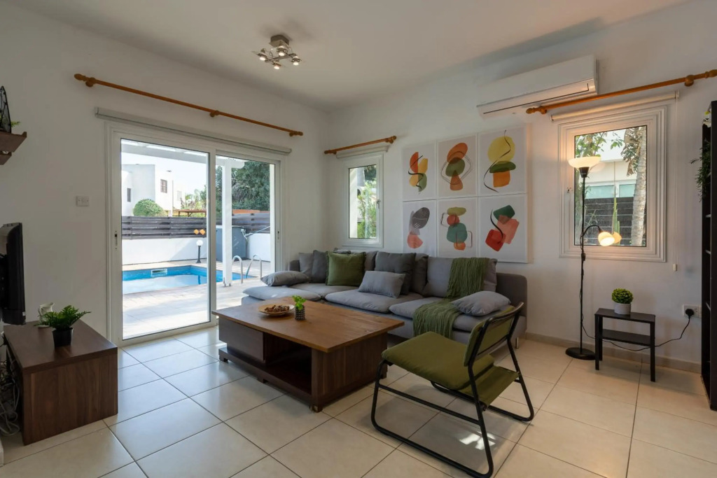Casa Yasmina-3-Bedroom Villa in Protaras
