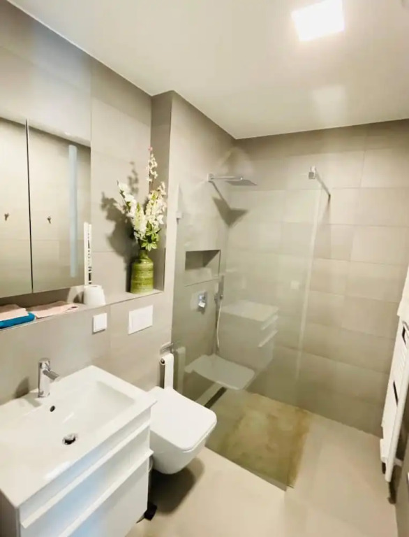 New Studio in Belair with balcony