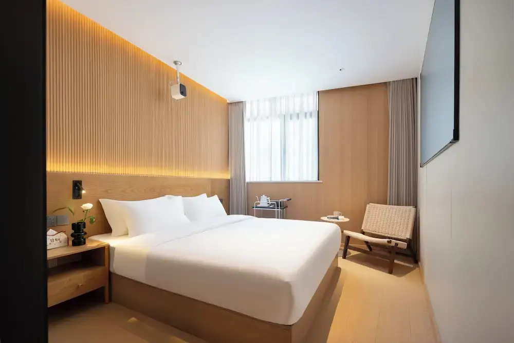 Captain 5 Youth Hotel Xinzhuang Branch