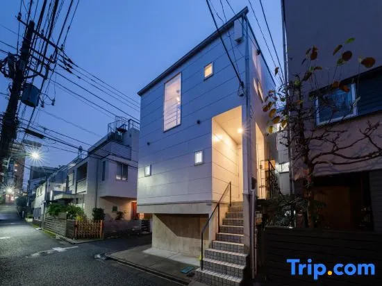 Meguro Sta 2 min , Shirokanedai Sta 2 min ,Family & Group Friendly,Switch,Wi-Fi