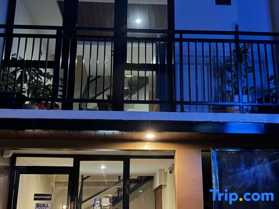 Oasis Exclusive Guest House