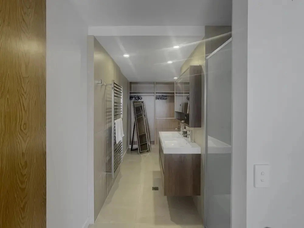Spacious Modern Apartment in Batemans Bay