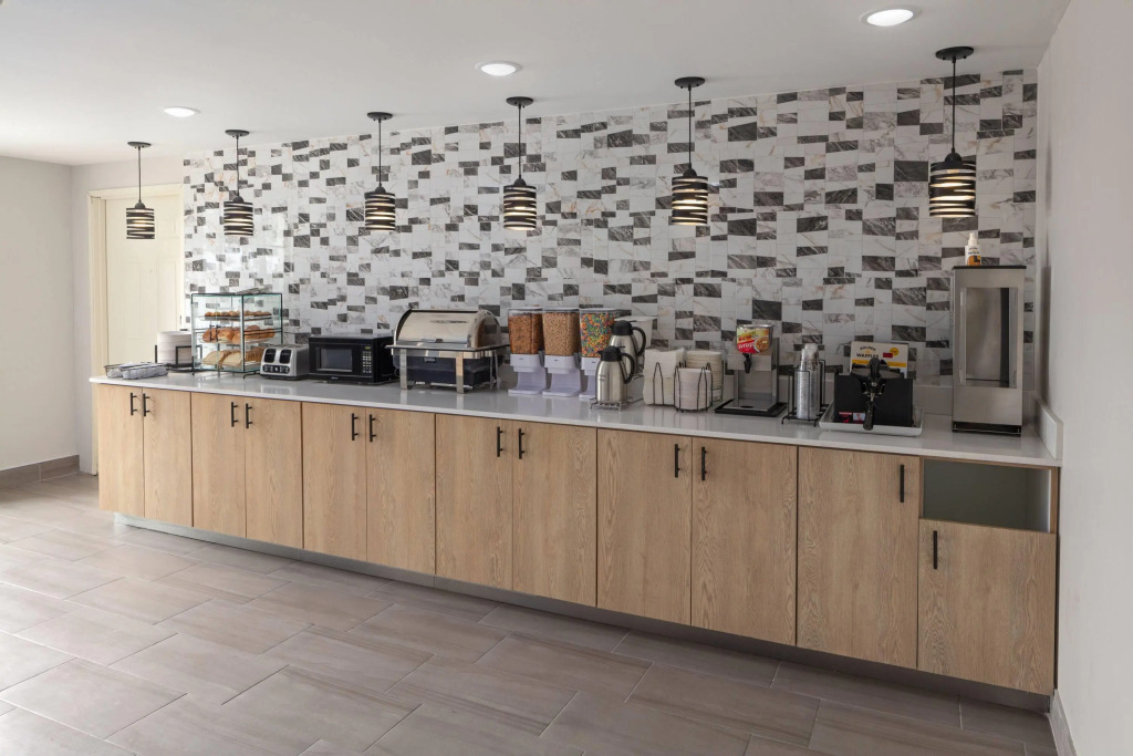 La Quinta Inn by Wyndham Omaha West