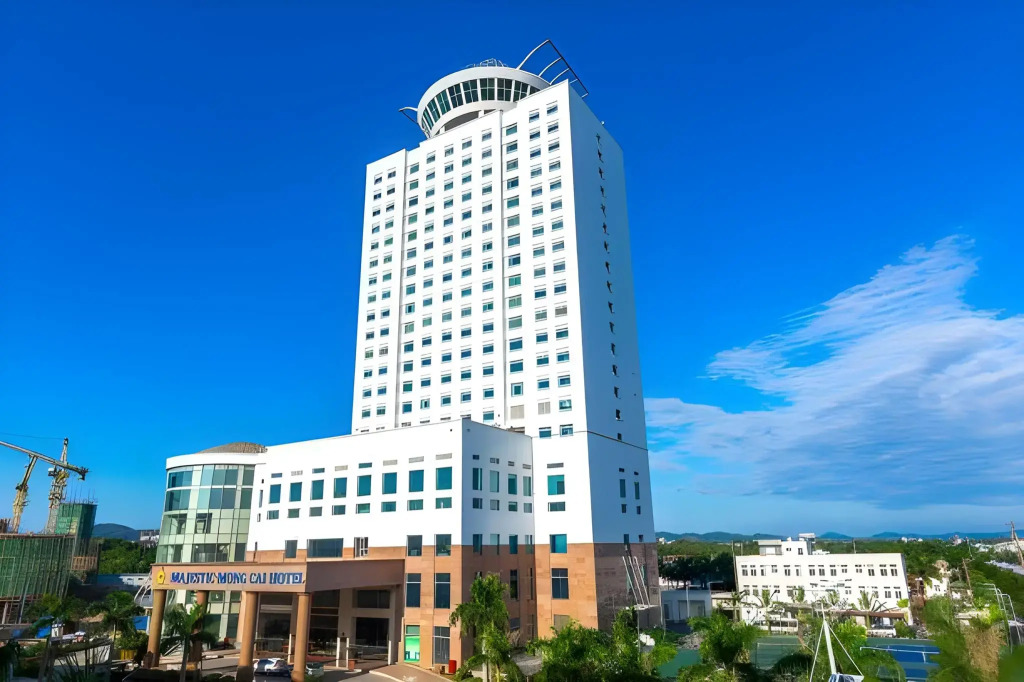 Majestic Mong Cai Hotel