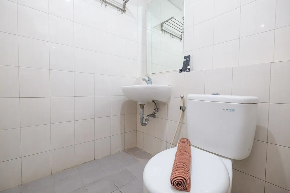 1BR for 3 Pax at Signature Park Grande Apartment By Travelio