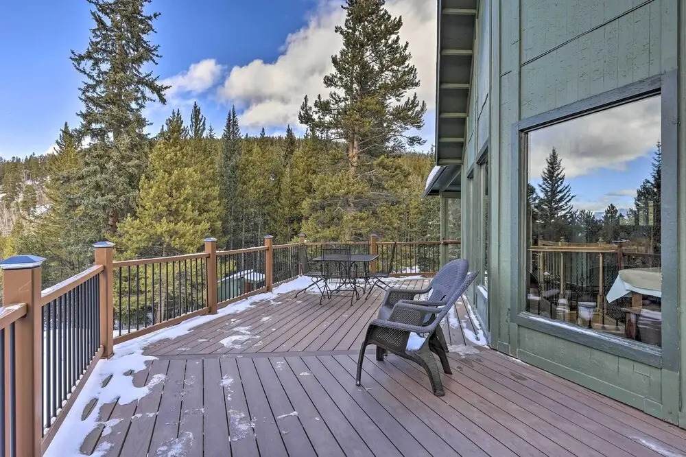3 Mi to Ski Slopes! Hot Tub Haven in Breckenridge