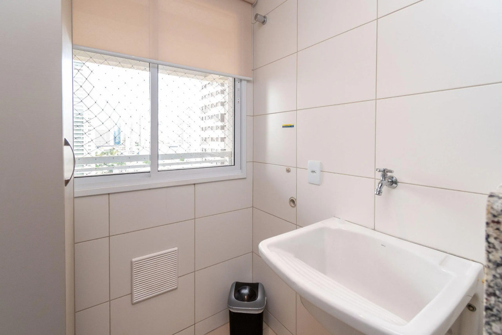 Flat Completo No Setor Bueno   Ed. The Expression   Wi Fi   Garagem   Th1405