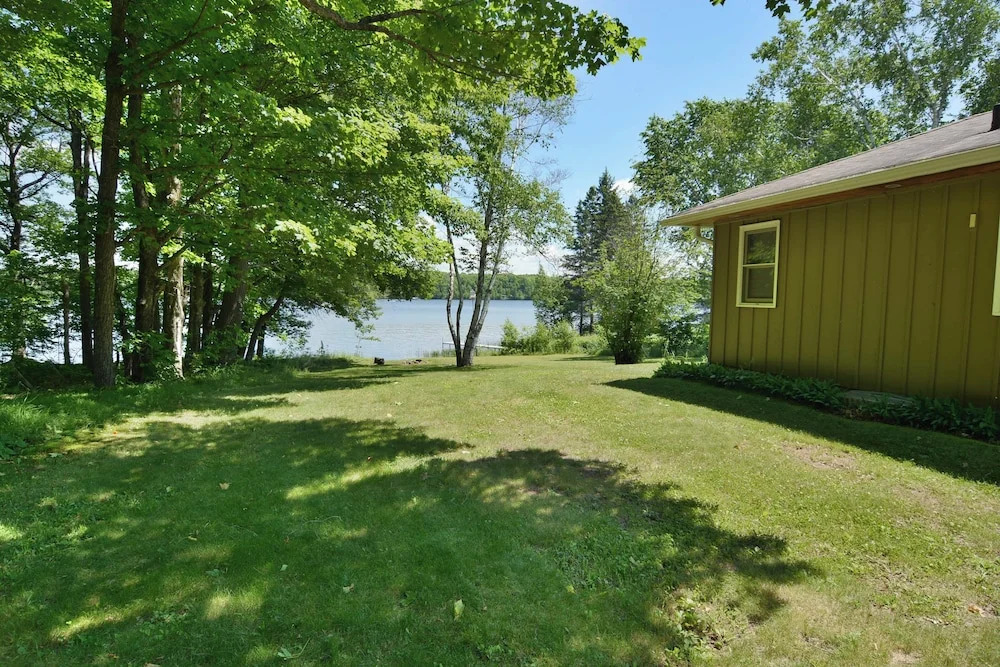 Thirty Point Lodge