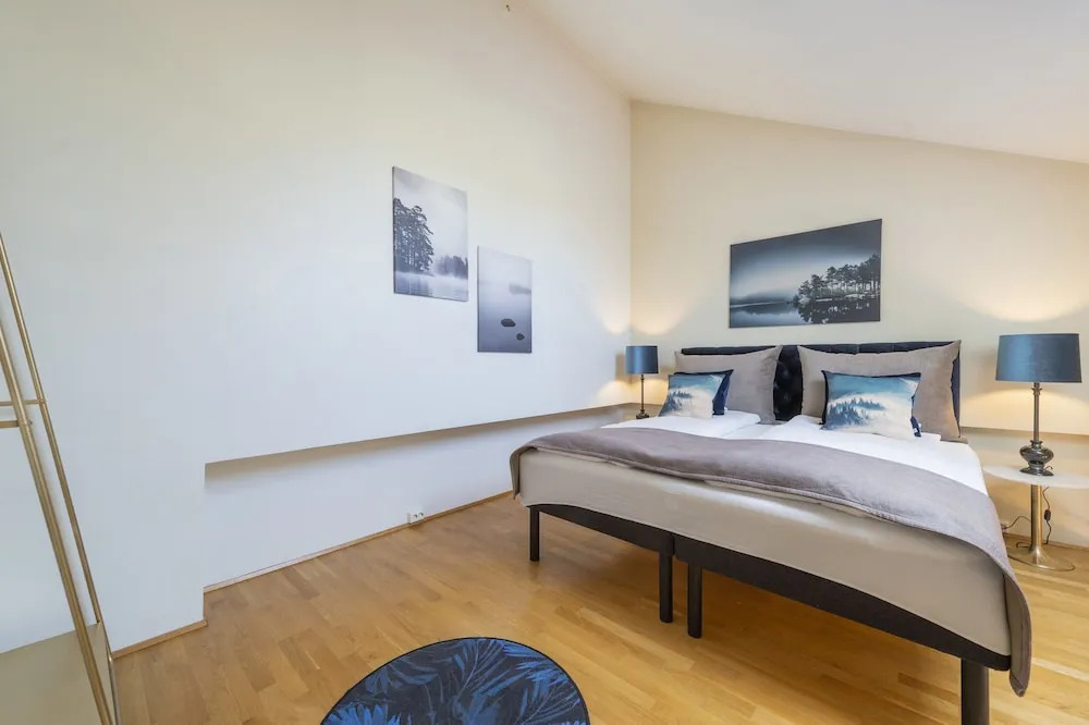 Nordic Host - Prinsens Gate 8