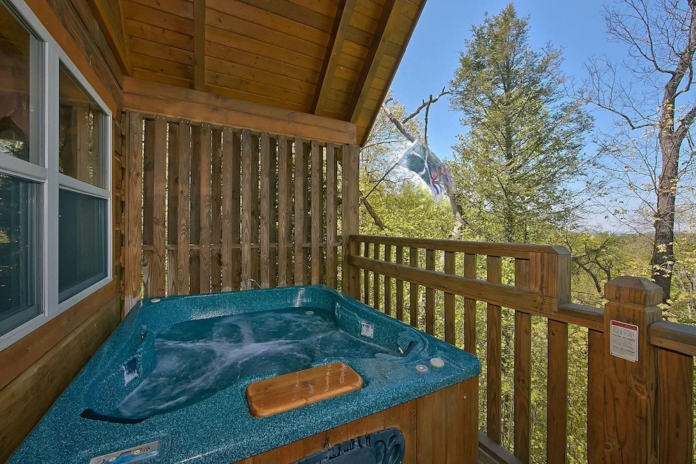 American Dream 142 - One Bedroom Cabin