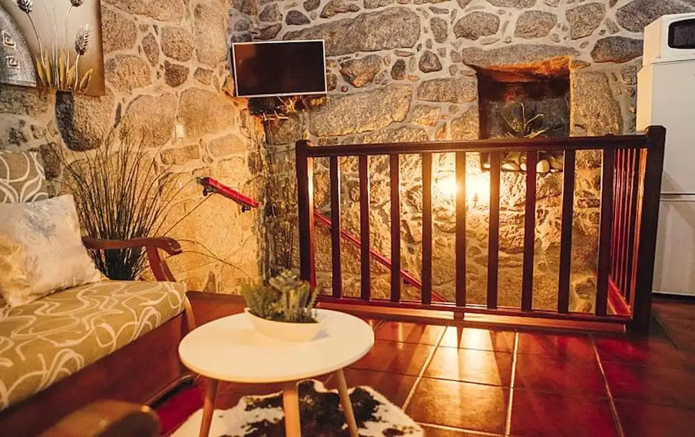 Comfortable house in Lindoso, stunning mountain view
