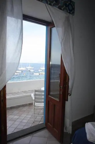 Da Nino sul mare Filicudi