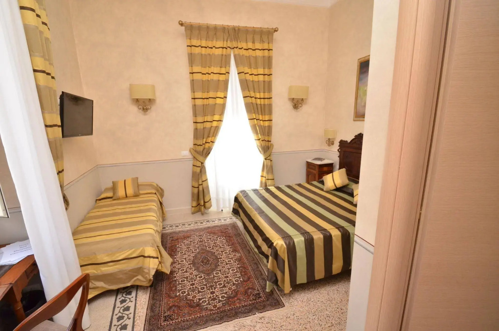 Residenza Sciarra Suites
